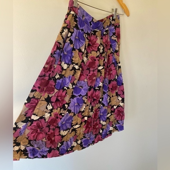 Vintage floral high waist skirt - Picture 3 of 8